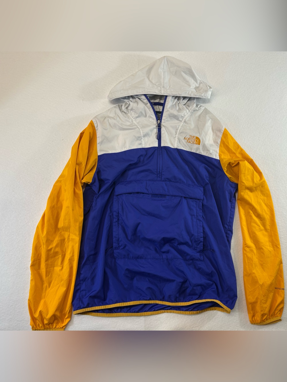 The North Face fanorak windbreaker jacket men’s M packable water resistant